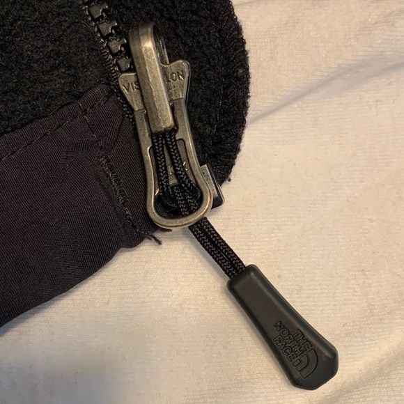 Black North Face - Picture 6 of 7